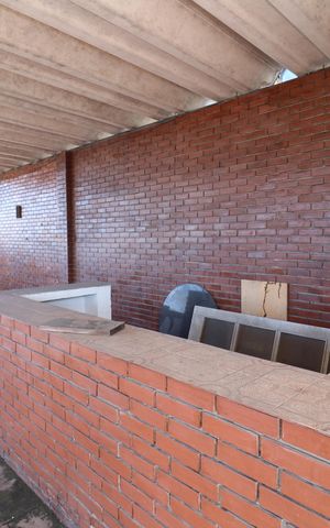 Casa à venda com 520m², 3 quartos e 6 vagasTerraço