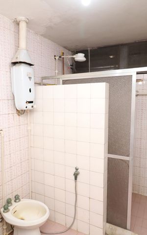 Casa à venda com 520m², 3 quartos e 6 vagasBanheiro Social