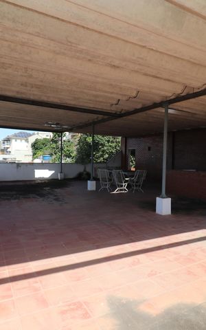 Casa à venda com 520m², 3 quartos e 6 vagasTerraço