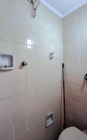Apartamento à venda com 55m², 2 quartos e 1 vaga Apartamento à venda com 55m², 2 quartos e 1 vagaBanheiro de serviço