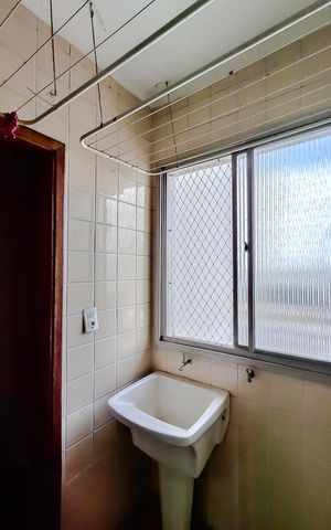 Apartamento à venda com 55m², 2 quartos e 1 vaga Apartamento à venda com 55m², 2 quartos e 1 vagaÁrea de serviço