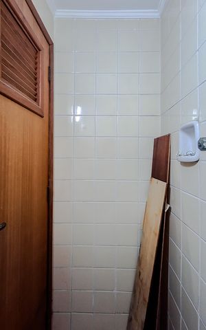 Apartamento à venda com 55m², 2 quartos e 1 vaga Apartamento à venda com 55m², 2 quartos e 1 vagaBanheiro de serviço