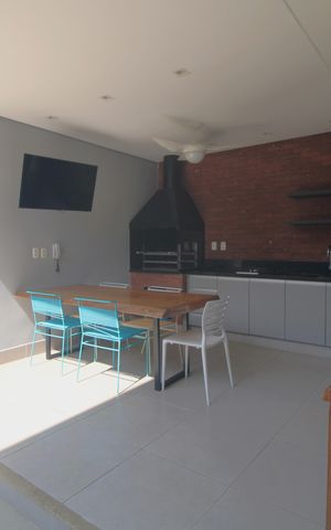 Casa de condomínio à venda com 250m², 3 quartos e 3 vagasFundos da casa