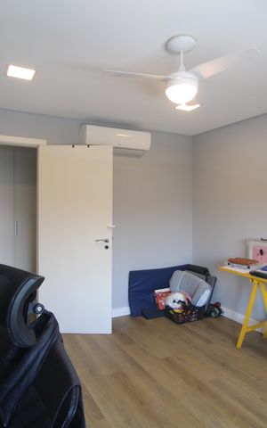 Casa de condomínio à venda com 250m², 3 quartos e 3 vagasQuarto 2