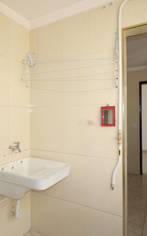 Apartamento para alugar com 57m², 2 quartos e sem vagaÁrea de Serviço