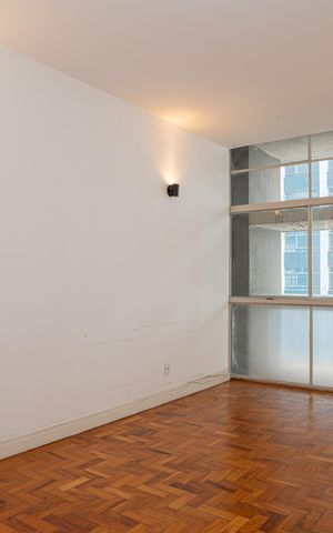 Apartamento à venda com 94m², 2 quartos e sem vaga Apartamento à venda com 94m², 2 quartos e sem vagaSala
