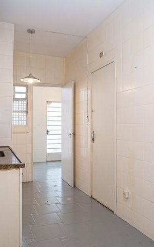 Apartamento à venda com 94m², 2 quartos e sem vaga Apartamento à venda com 94m², 2 quartos e sem vagaCozinha