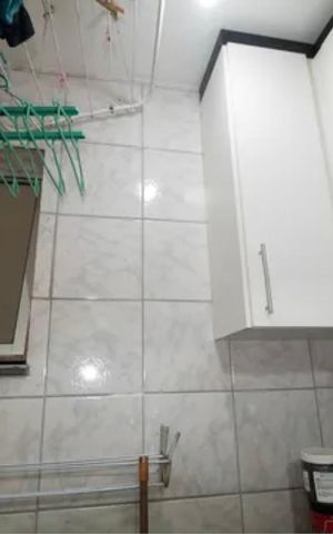 Apartamento à venda com 80m², 3 quartos e 1 vaga Apartamento à venda com 80m², 3 quartos e 1 vagaCozinha e Área de Serviço