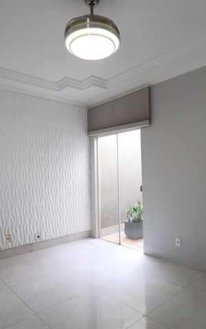 Casa para alugar com 200m², 3 quartos e 2 vagasSala
