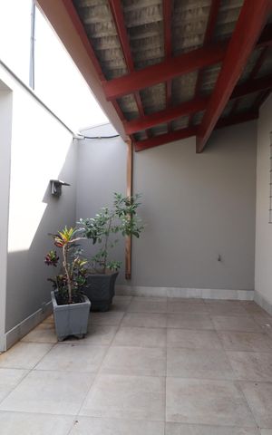 Casa para alugar com 200m², 3 quartos e 2 vagasVaranda da Sala