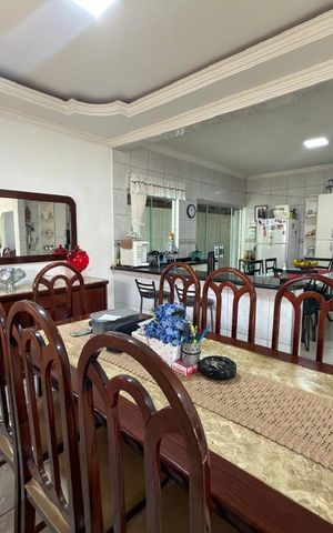 Casa à venda com 774m², 6 quartos e 4 vagas