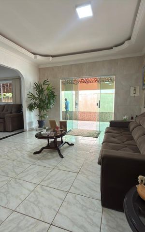 Casa à venda com 774m², 6 quartos e 4 vagas