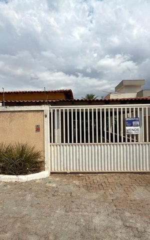 Casa à venda com 774m², 6 quartos e 4 vagas