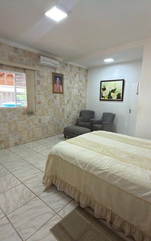 Casa à venda com 774m², 6 quartos e 4 vagas