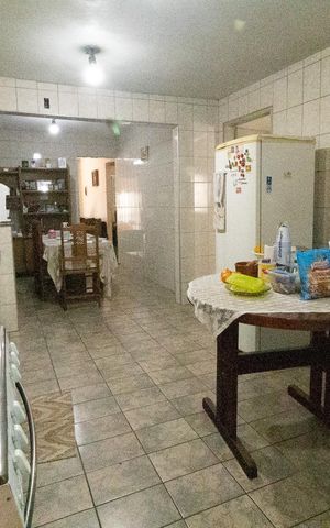 Casa à venda com 150m², 3 quartos e 2 vagas
