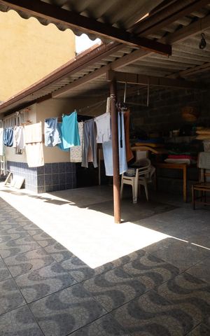 Casa à venda com 150m², 3 quartos e 2 vagas