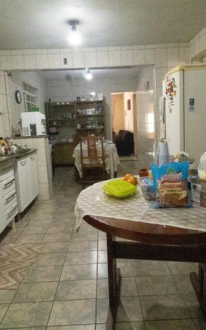 Casa à venda com 150m², 3 quartos e 2 vagas