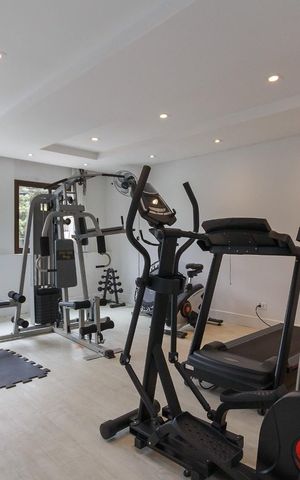 Apartamento à venda com 116m², 2 quartos e 2 vagas Apartamento à venda com 116m², 2 quartos e 2 vagasÁrea externa
