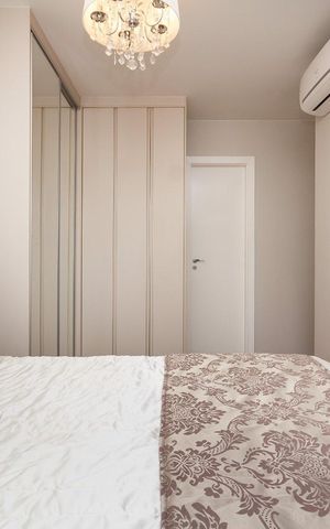 Apartamento à venda com 116m², 2 quartos e 2 vagas Apartamento à venda com 116m², 2 quartos e 2 vagasQuarto 1