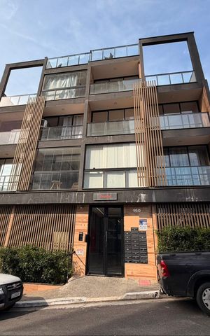Studio para alugar com 35m², 1 quarto e sem vaga Studio para alugar com 35m², 1 quarto e sem vagaFachada
