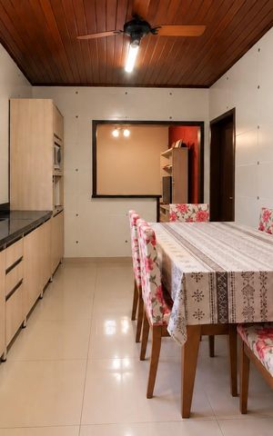 Casa para alugar com 75m², 2 quartos e 1 vaga Casa para alugar com 75m², 2 quartos e 1 vagaCozinha