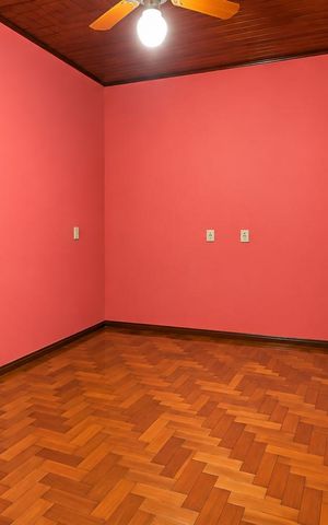 Casa para alugar com 75m², 2 quartos e 1 vaga Casa para alugar com 75m², 2 quartos e 1 vagaQuarto 2