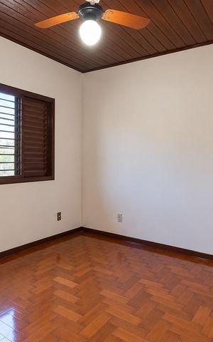 Casa para alugar com 75m², 2 quartos e 1 vaga Casa para alugar com 75m², 2 quartos e 1 vagaQuarto