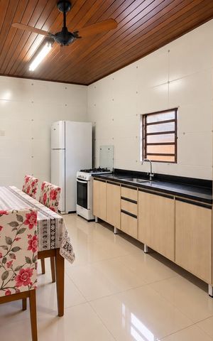 Casa para alugar com 75m², 2 quartos e 1 vaga Casa para alugar com 75m², 2 quartos e 1 vagaCozinha