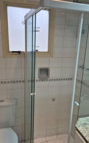 Apartamento à venda com 62m², 2 quartos e 2 vagasBanheiro social