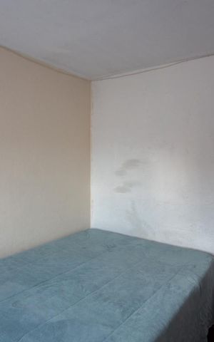 Casa à venda com 360m², 6 quartos e 3 vagas Casa à venda com 360m², 6 quartos e 3 vagasCasa 2 - Quarto 1
