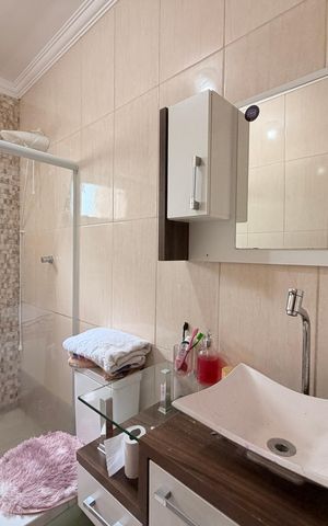 Casa à venda com 125m², 3 quartos e 2 vagasBanheiro Social