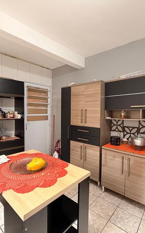 Casa à venda com 125m², 3 quartos e 2 vagasCozinha