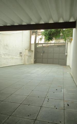 Casa para alugar com 81m², 2 quartos e 1 vagaGaragem - 1 vaga 