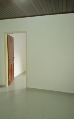 Casa para alugar com 81m², 2 quartos e 1 vagaSala