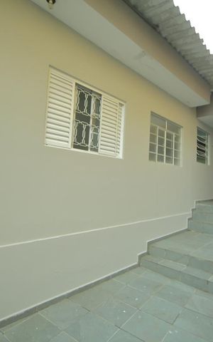 Casa para alugar com 81m², 2 quartos e 1 vagaVaranda ( externa )