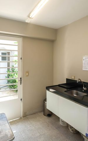 Casa para alugar com 165m², 3 quartos e 2 vagasCozinha