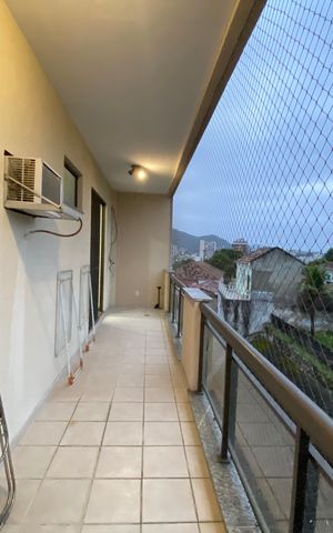 Apartamento para alugar com 200m², 3 quartos e 2 vagas