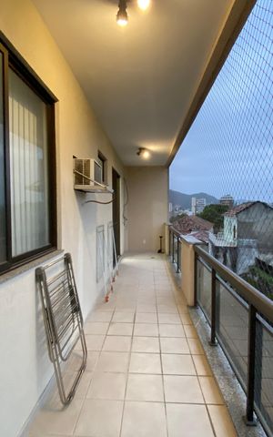 Apartamento para alugar com 200m², 3 quartos e 2 vagas