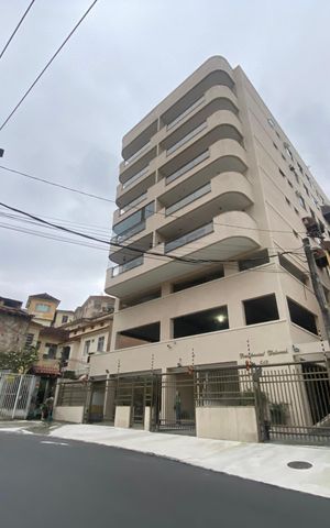 Apartamento para alugar com 200m², 3 quartos e 2 vagas