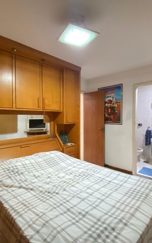 Apartamento para alugar com 200m², 3 quartos e 2 vagas