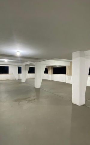Apartamento para alugar com 200m², 3 quartos e 2 vagas