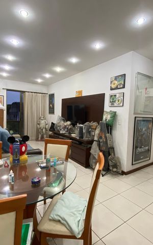 Apartamento para alugar com 200m², 3 quartos e 2 vagas