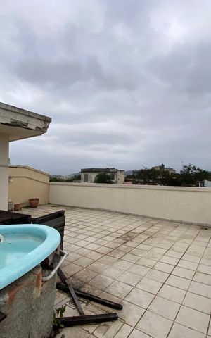 Apartamento para alugar com 200m², 3 quartos e 2 vagas