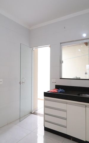 Casa para alugar com 70m², 2 quartos e 2 vagasCozinha