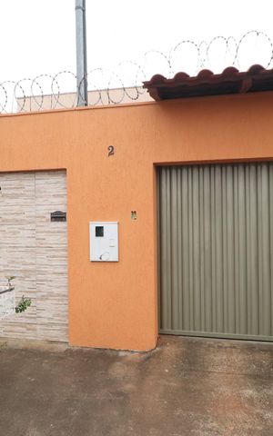 Casa para alugar com 70m², 2 quartos e 2 vagasPlaquinha