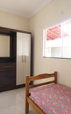 Casa para alugar com 70m², 2 quartos e 2 vagasQuarto 1