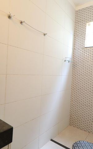 Casa para alugar com 70m², 2 quartos e 2 vagasBanheiro do Quarto 2