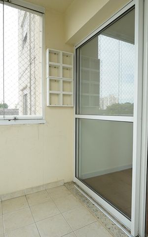 Apartamento para alugar com 63m², 2 quartos e 1 vagaVaranda