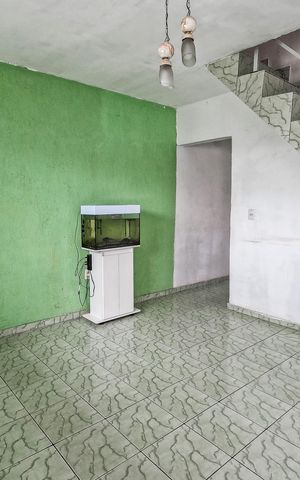 Casa para alugar com 70m², 2 quartos e sem vaga Casa para alugar com 70m², 2 quartos e sem vagaSala