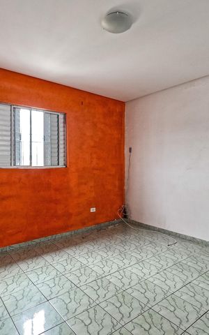 Casa para alugar com 70m², 2 quartos e sem vaga Casa para alugar com 70m², 2 quartos e sem vagaSuíte